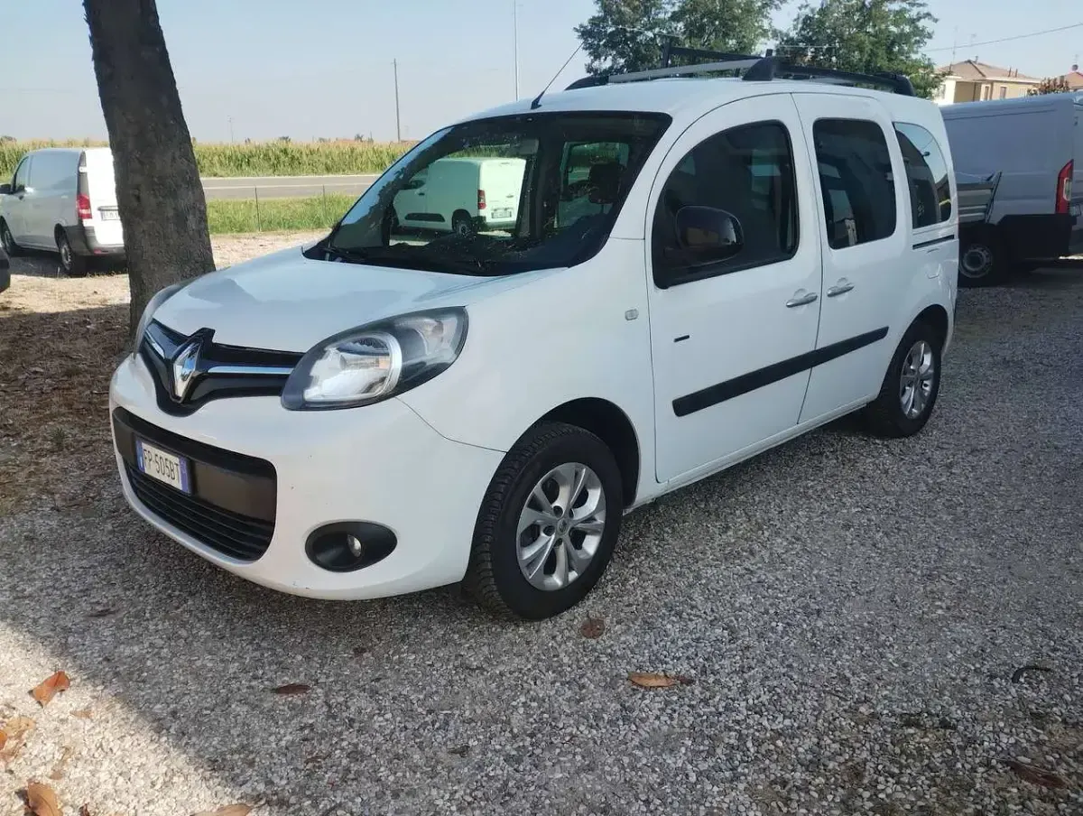 Usata Renault Kangoo LIMITED 90 CV (66 kW) 2018 Bianco Monovolume
