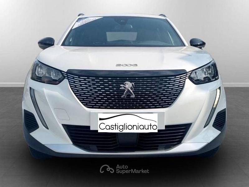 Usata Peugeot 2008 Allure 131 CV (96 kW) 2023 Bianco SUV