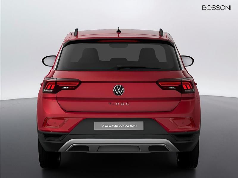 Usata VW T-Roc Sport 150 CV (110 kW) 2024 Rosso SUV