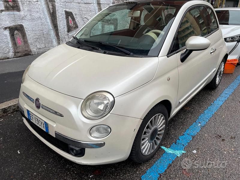 Usata Fiat 500 Lounge 69 CV (50 kW) 2011 Bianco Berlina