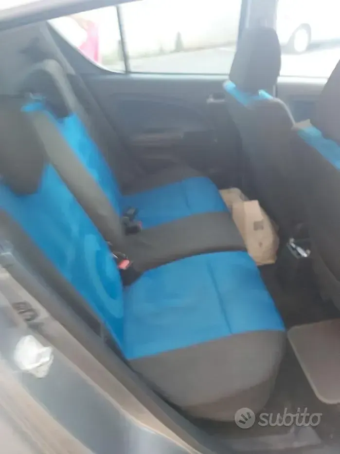 Usata Opel Agila 2011 Grigio Utilitaria