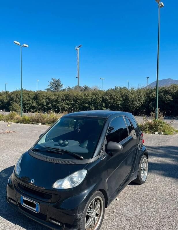 Usata 2011 Smart ForTwo Coupé Brabus Due volumi | 4500 € (Super prezzo) - Immagine 1/4