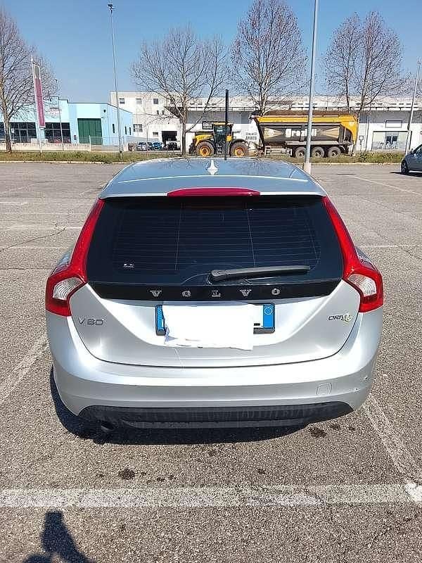 Usata Volvo V60 Summum 114 CV (83 kW) 2011 Station wagon