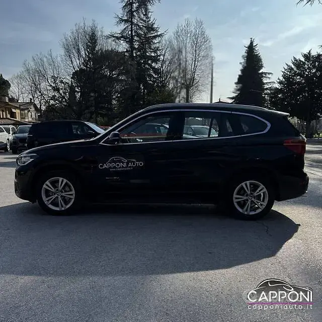 Usata BMW X1 150 CV (110 kW) 2017 Nero SUV