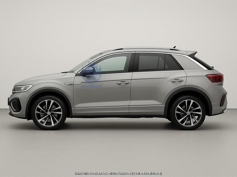 Usata VW T-Roc R-line 110 CV (80 kW) 2024 Grigio SUV