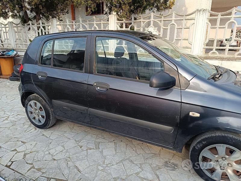 Usata Hyundai Getz 66 CV (48 kW) 2005 Nero Utilitaria
