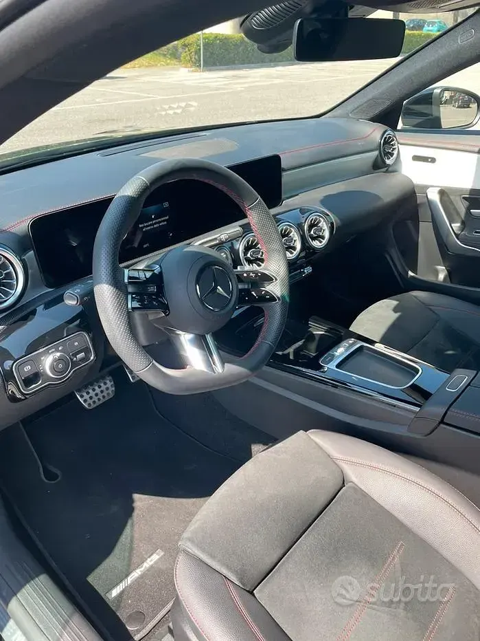 Usata Mercedes CLA180 136 CV (100 kW) 2025 Nero Berlina