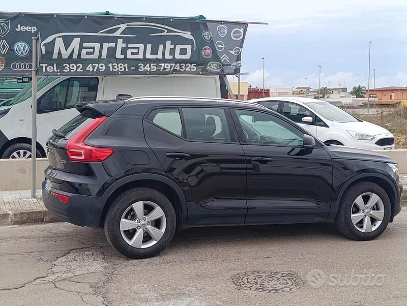 Usata Volvo XC40 149 CV (109 kW) 2019 Nero SUV