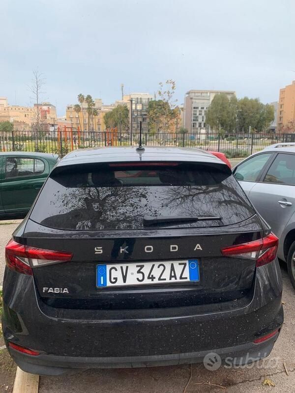 Usata Skoda Fabia 95 CV (69 kW) 2024 Nero Utilitaria