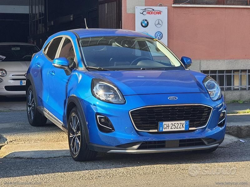 Usata Ford Puma Titanium 125 CV (91 kW) 2022 Blu SUV