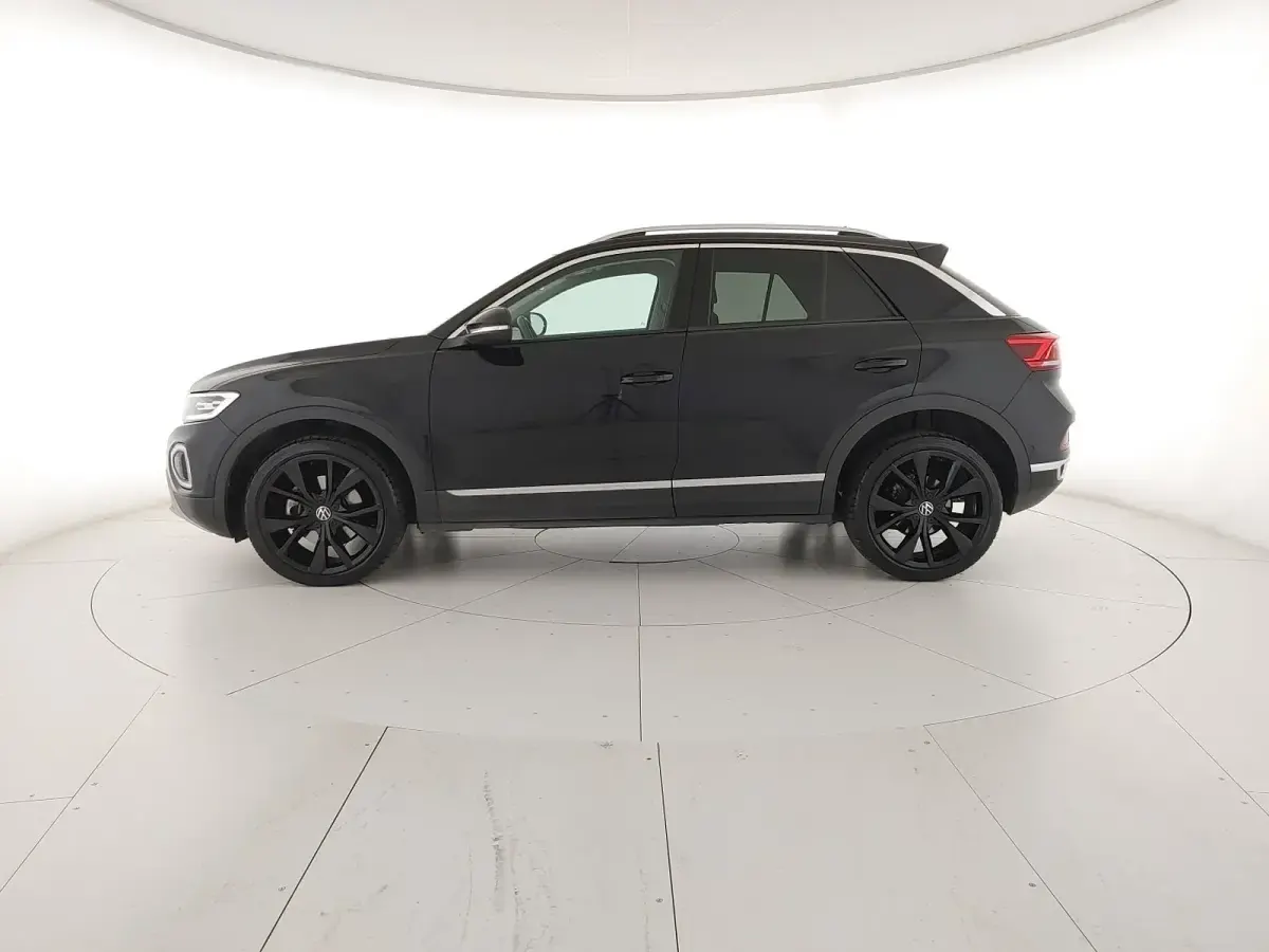 Usata VW T-Roc Style 150 CV (110 kW) 2023 Deep black perlato SUV