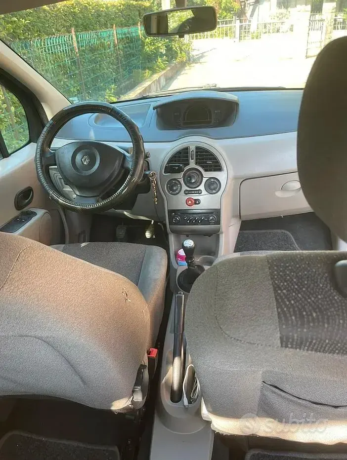 Usata Renault Modus 75 CV (55 kW) 2006 Monovolume