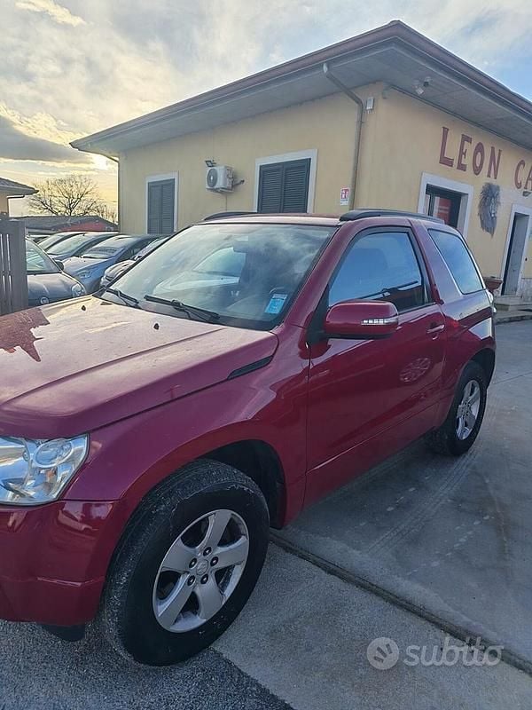 Usata Suzuki Grand Vitara 129 CV (94 kW) 2009 Rosso SUV
