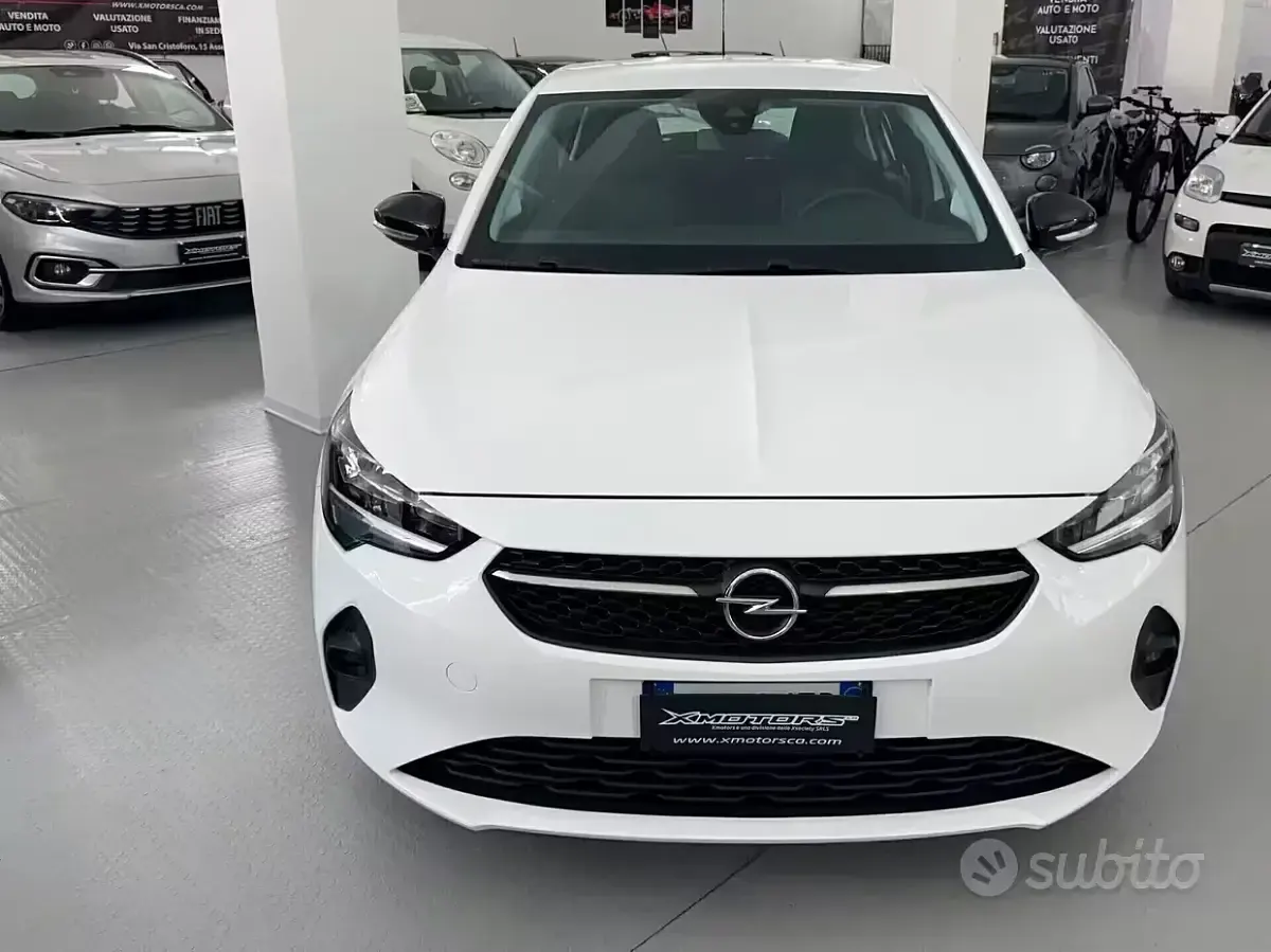 Usata Opel Corsa Edition 102 CV (75 kW) 2022 Bianco Utilitaria