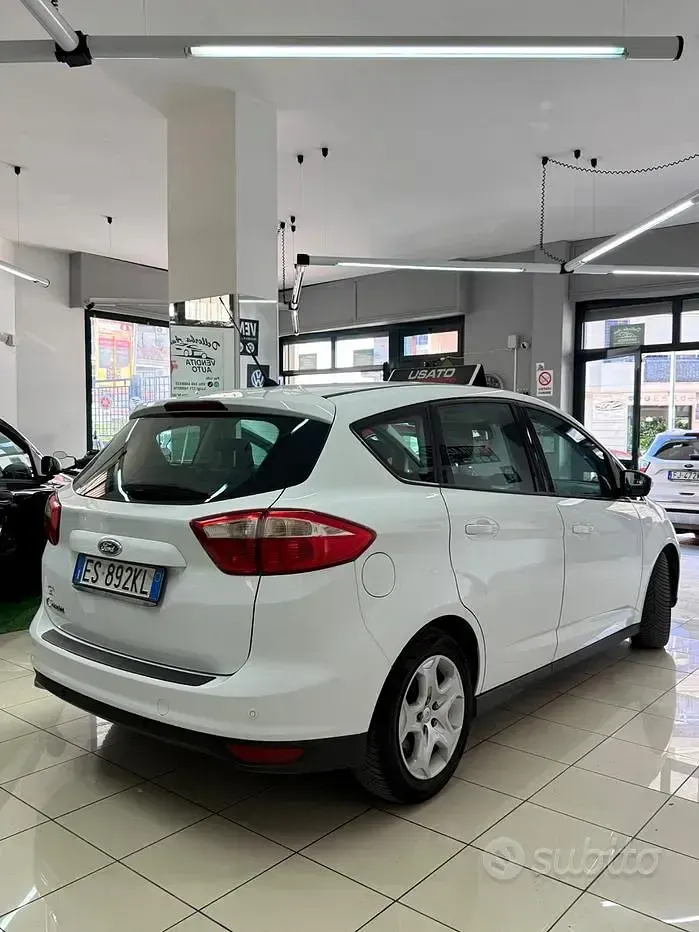 Usata Ford C-MAX Titanium 115 CV (84 kW) 2013 Bianco Monovolume