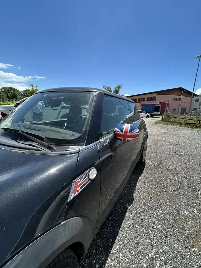 Usata Mini ONE 98 CV (72 kW) 2010 Nero Utilitaria