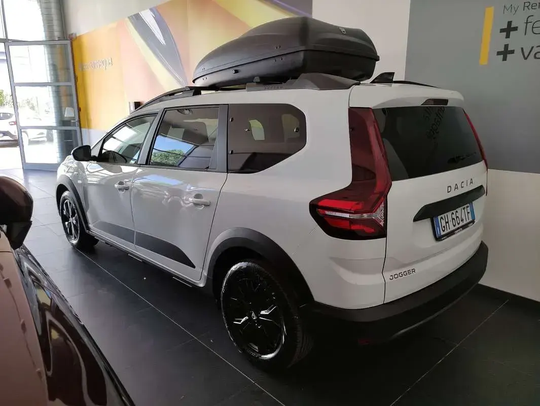 Usata Dacia Jogger Extreme 101 CV (74 kW) 2022 Monovolume