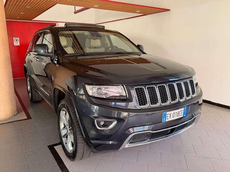 Usata Jeep Grand Cherokee Overland 250 CV (183 kW) 2014 Grigio SUV