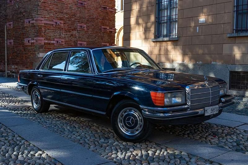 Usata Mercedes 450 237 CV (174 kW) 1973 Blu/azzurro Berlina