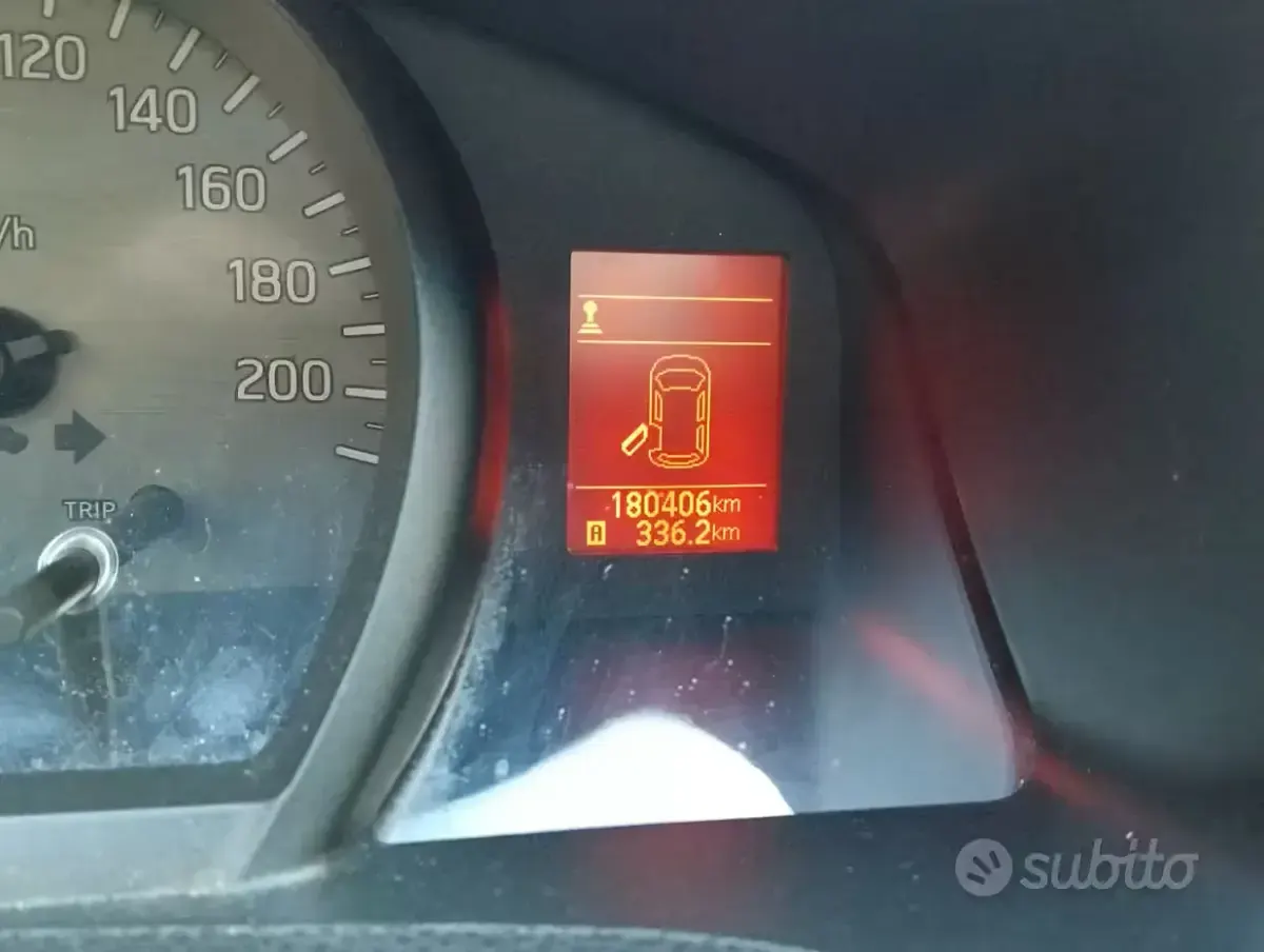 Usata Nissan NV200 110 CV (80 kW) 2014 Grigio Monovolume