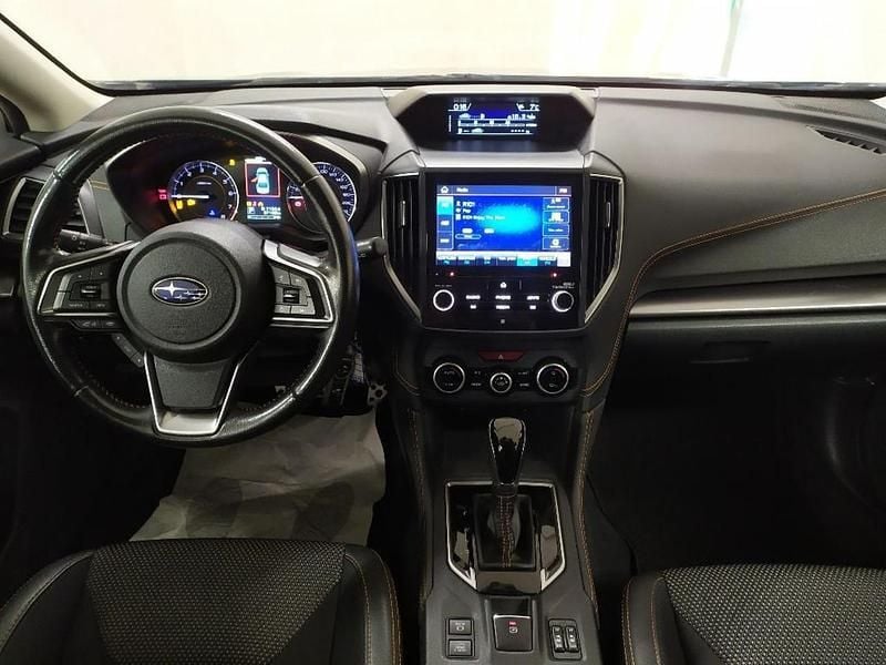 Usata Subaru XV Style 114 CV (83 kW) 2020 Grigio SUV