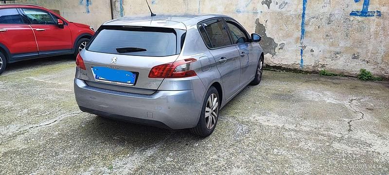 Usata Peugeot 308 Business-Line 120 CV (88 kW) 2018 Grigio Berlina