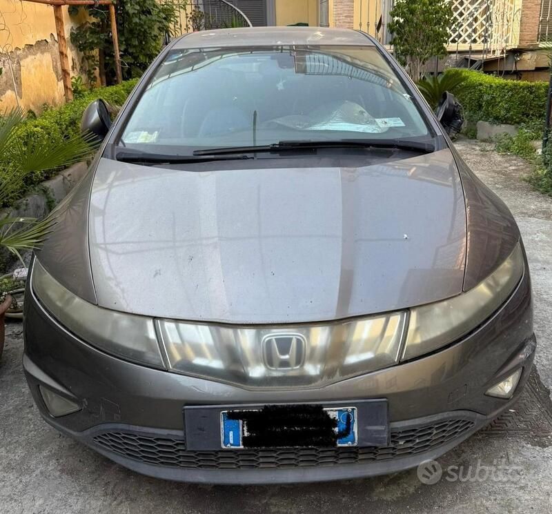 Usata Honda Civic 2007 Marrone Berlina