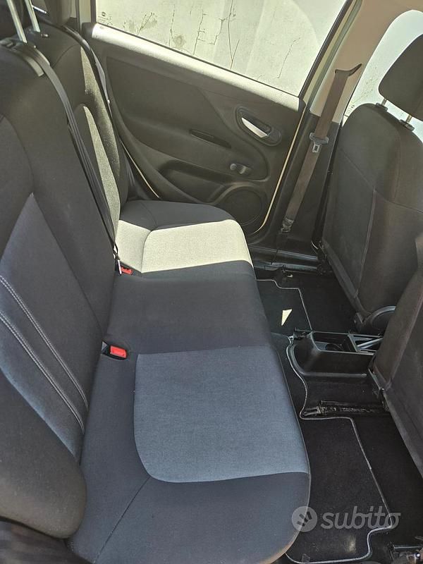 Usata Fiat Punto 75 CV (55 kW) 2013 Bianco Utilitaria