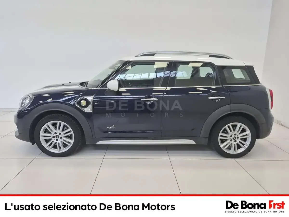 Usata Mini Cooper SE Hype 164 kW (224 CV) 2019 Lapisluxury blue pastello extr Utilitaria