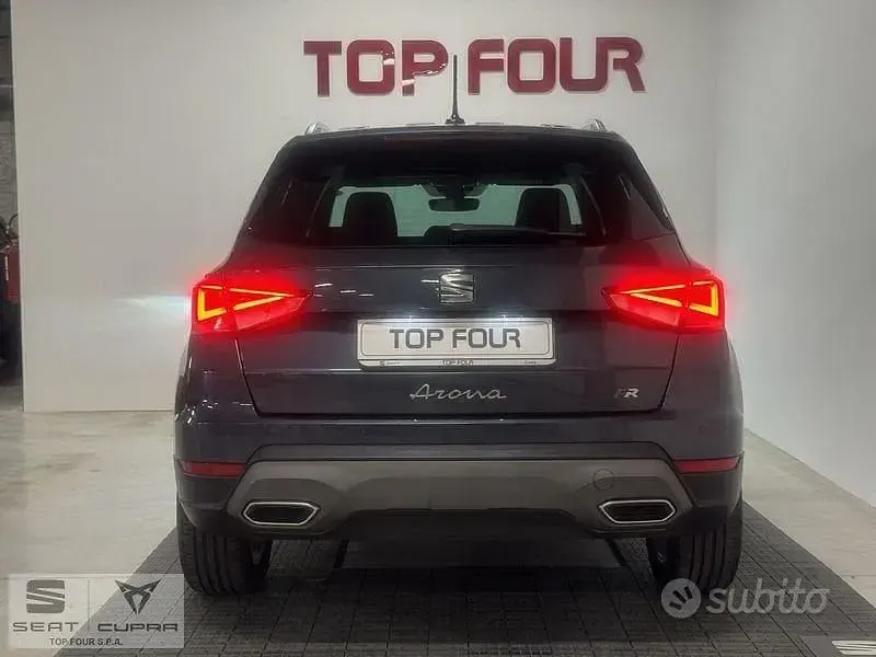 Usata Seat Arona FR 95 CV (69 kW) 2025 Grigio SUV
