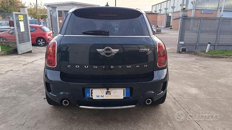 Usata Mini Cooper SD Countryman 143 CV (105 kW) 2014 Verde SUV