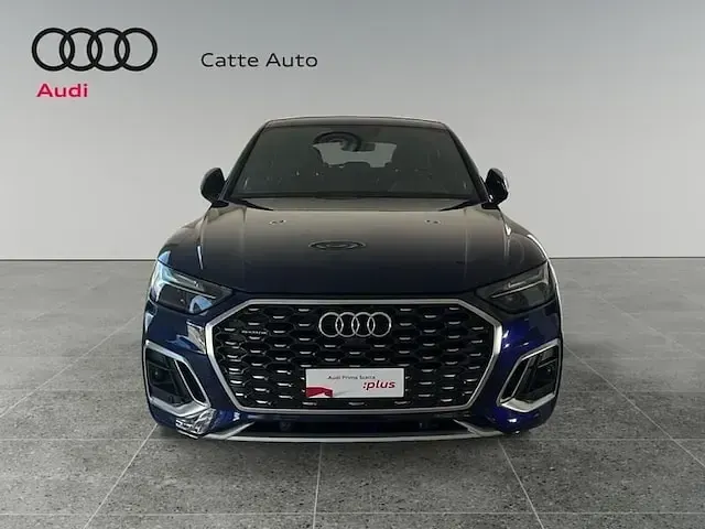 Usata Audi Q5 Sportback S-line plus 204 CV (150 kW) 2022 Blu navarra metallizzato SUV
