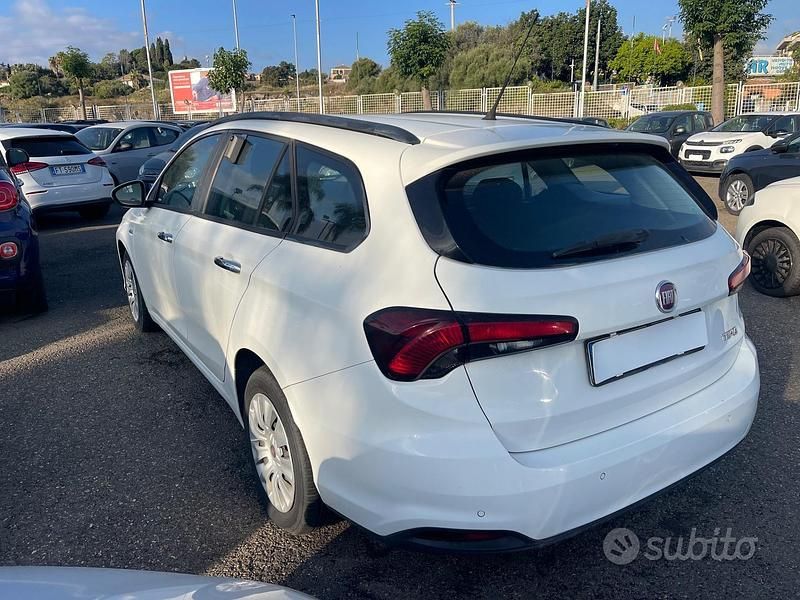 Usata Fiat Tipo Business 95 CV (69 kW) 2017 Bianco Station wagon