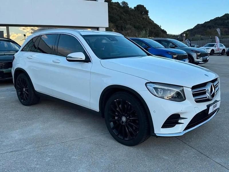 Usata Mercedes GLC250 Executive 203 CV (149 kW) 2016 Bianco Station wagon