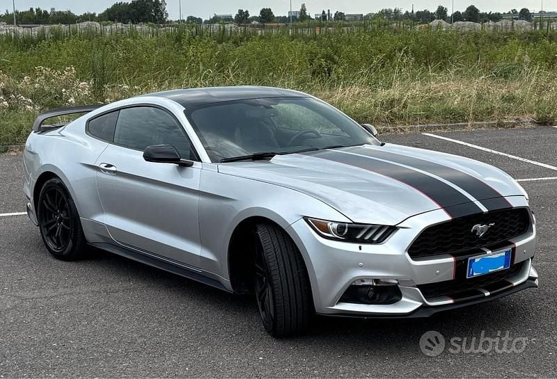 Usata Ford Mustang Fastback 317 CV (233 kW) 2016 Argento Coupé