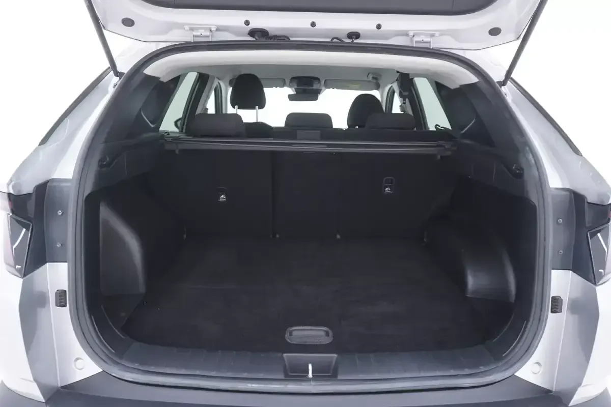Usata Hyundai Tucson 116 CV (85 kW) 2022 Argentoargento SUV
