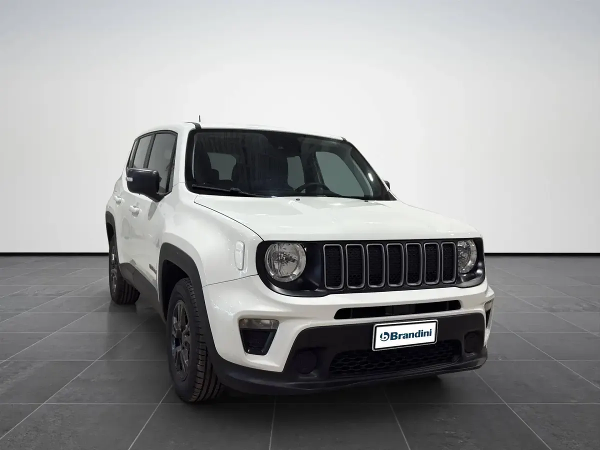 Używany Jeep Renegade Longitude 120 KM (88 kW) 2022 Biały SUV