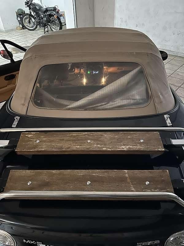 Usata Mazda MX5 116 CV (85 kW) 1996 Cabrio