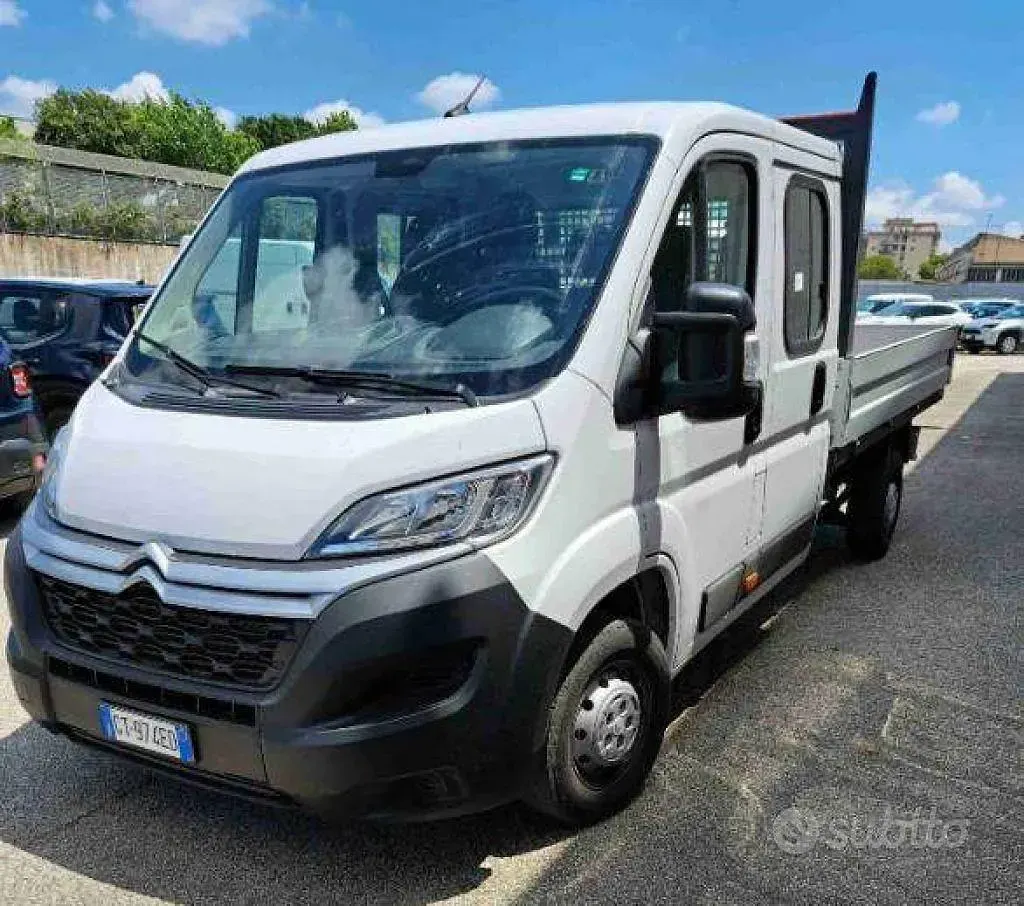 Usata Citroën Jumper 140 CV (102 kW) 2024 Bianco Monovolume