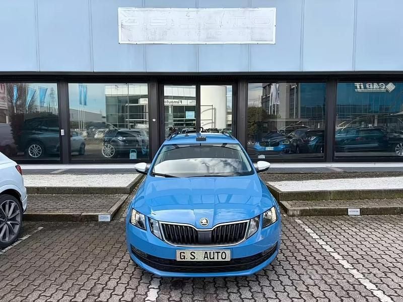 Usata Skoda Octavia Style 150 CV (110 kW) 2019 Blu Station wagon