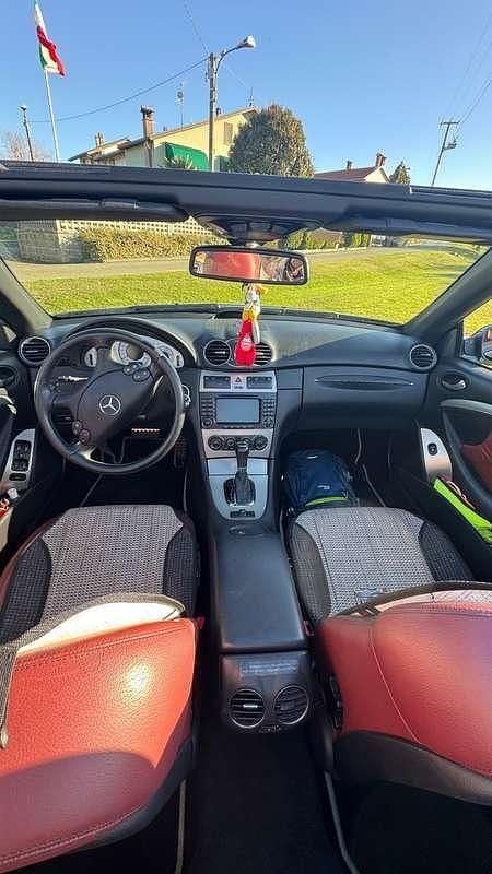 Usata Mercedes CLK320 Avantgarde 224 CV (164 kW) 2006 Blu/azzurro Cabrio
