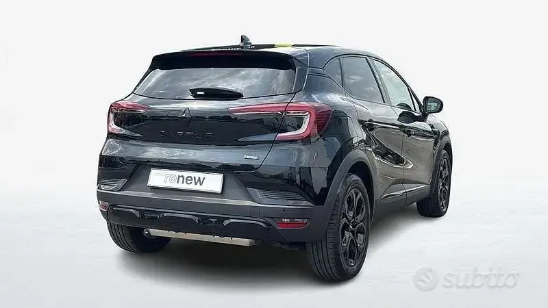 Usata Renault Captur 92 CV (67 kW) 2023 Nero SUV