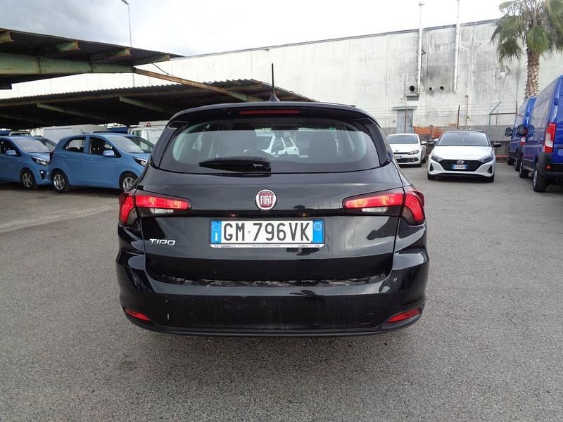 Usata Fiat Tipo 101 CV (74 kW) 2023 Nero Station wagon