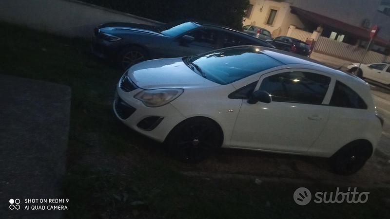 Usata Opel Corsa 2011 Bianco Utilitaria