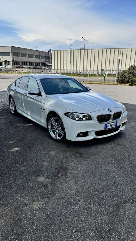 Usata 2017 BMW 530 Sport Line Tre volumi | 28.000 € (Buon prezzo) - Immagine 1/4