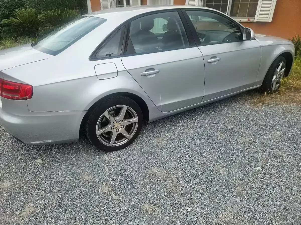 Usata Audi A4 143 CV (105 kW) 2008 Grigio Berlina