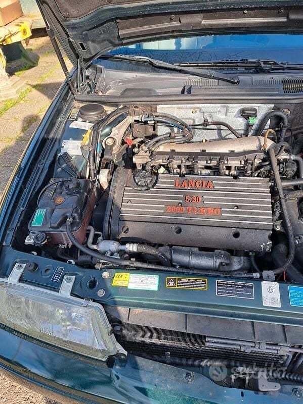 Usata Lancia Kappa 220 CV (161 kW) 1998 Verde Berlina