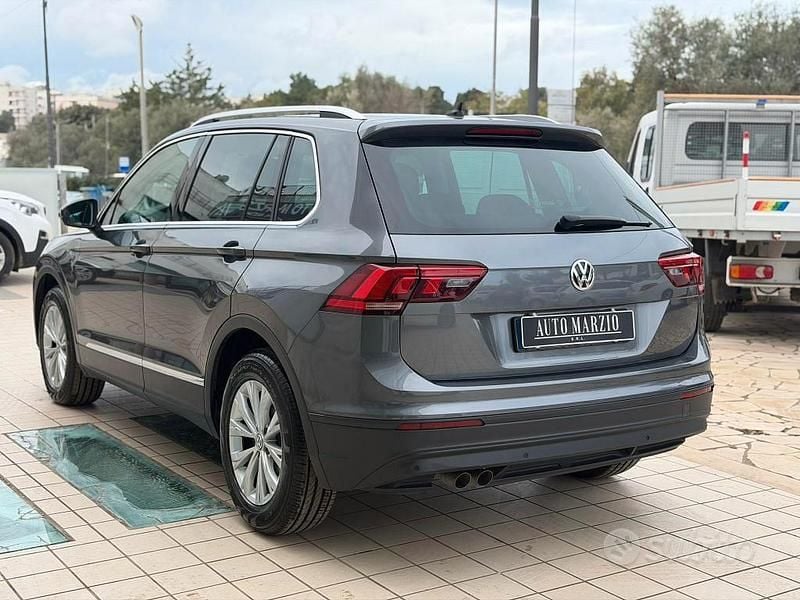 Usata VW Tiguan Business 150 CV (110 kW) 2020 Grigio SUV