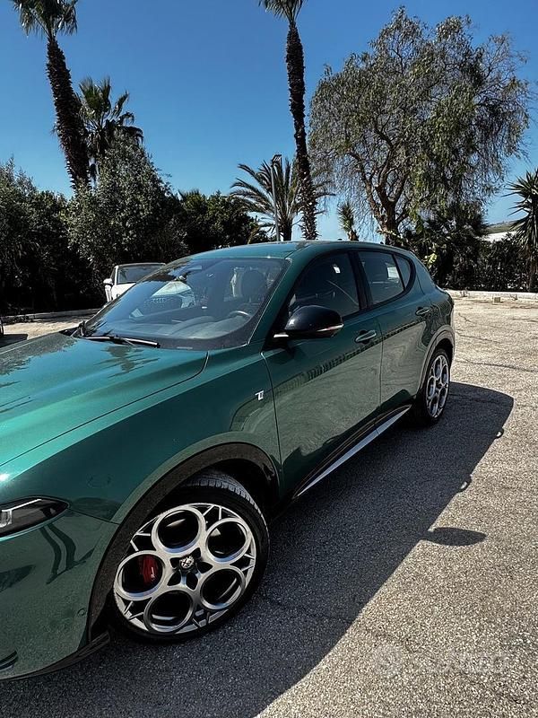 Usata Alfa Romeo Tonale Veloce 131 CV (96 kW) 2024 Verde SUV