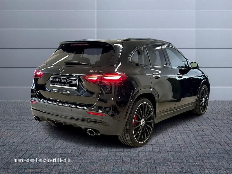 Usado Mercedes GLA35 AMG Premium 306 CV (225 kW) 2024 Negro SUV